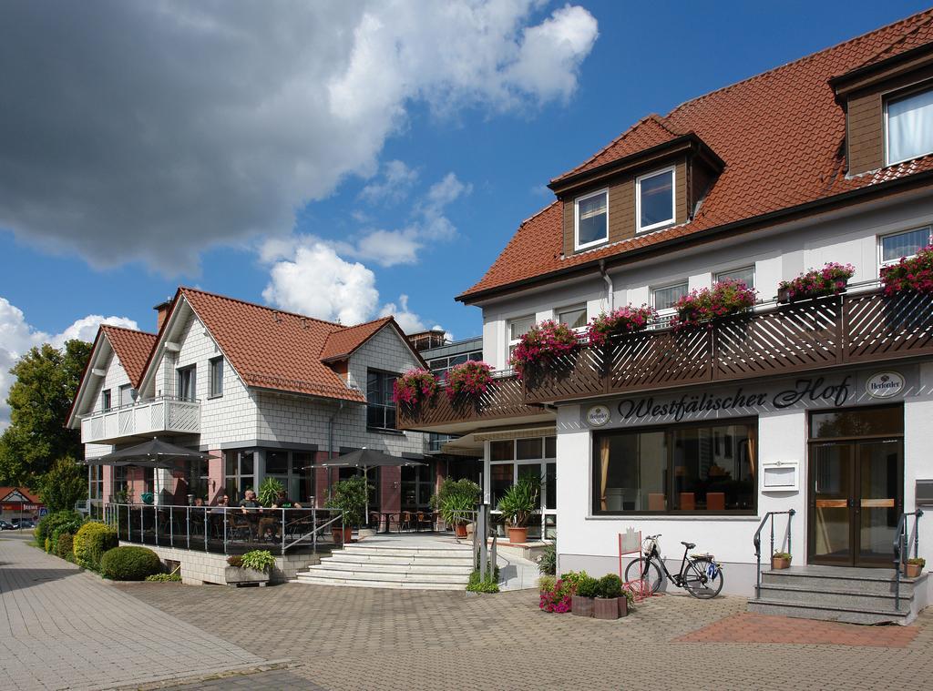 Hotel Westfälischer Hof Lügde Exterior foto