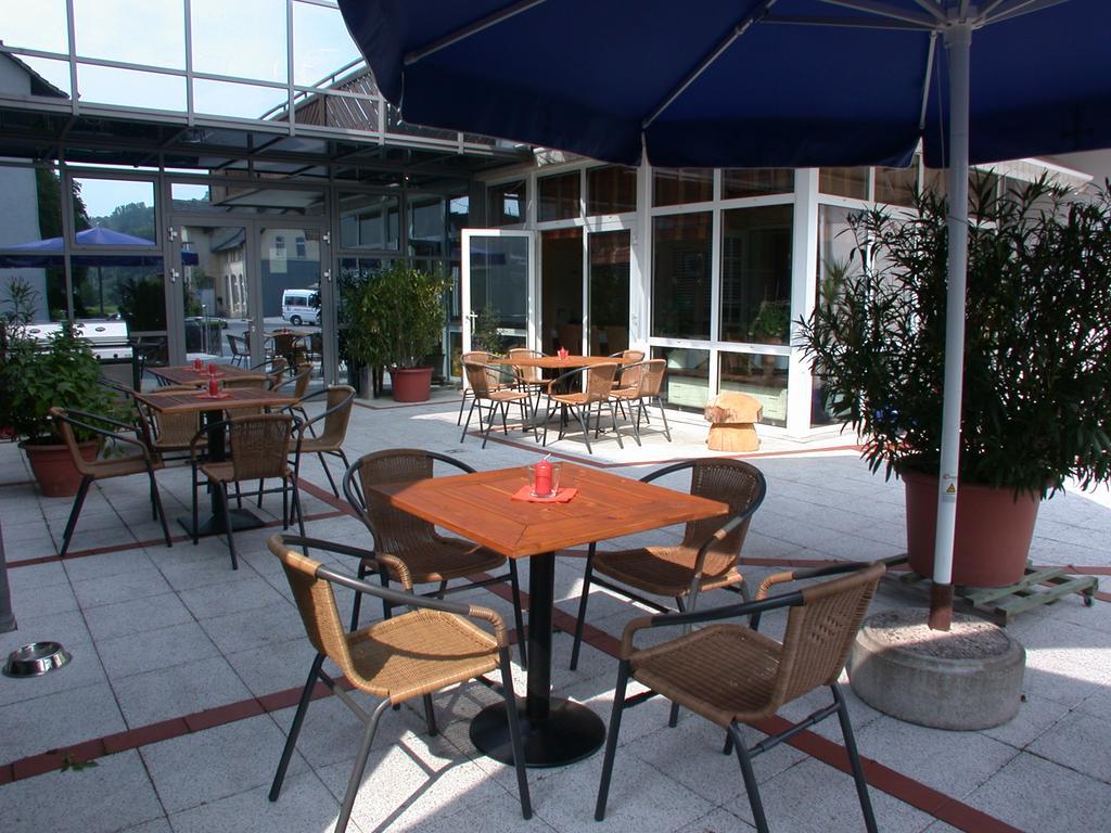 Westfälischer Hof Lügde Exterior foto